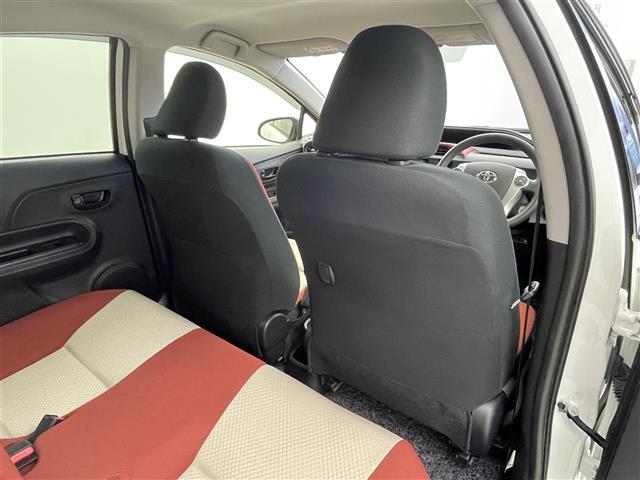 アクア S 衝突被害軽減ブレーキ 純正7インチナビ バックカメラ HIDライト オートマチックハイビーム ステアリングリモコン レーンディパーチャーアラート リモコンキー 横滑り防止装置 ビルトインETC 禁煙車(19枚目)