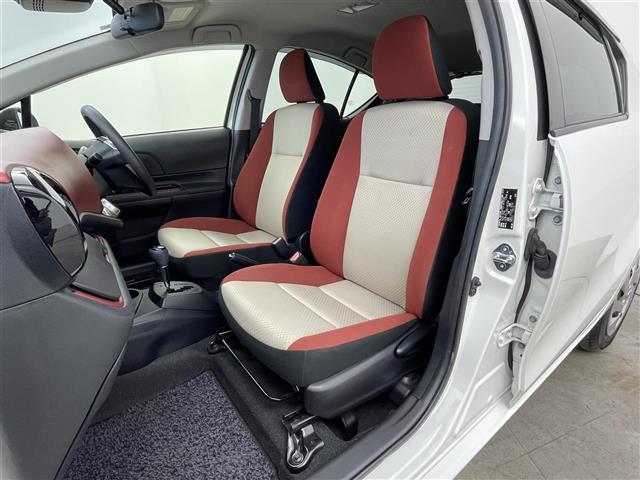 アクア S 衝突被害軽減ブレーキ 純正7インチナビ バックカメラ HIDライト オートマチックハイビーム ステアリングリモコン レーンディパーチャーアラート リモコンキー 横滑り防止装置 ビルトインETC 禁煙車(20枚目)