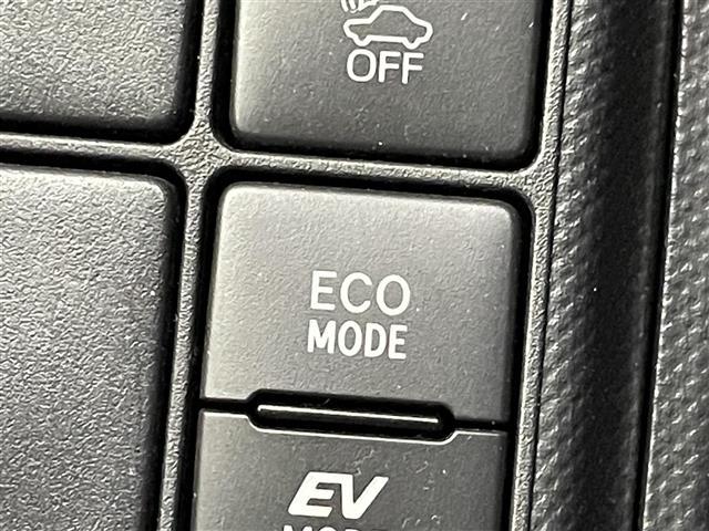 アクア S 衝突被害軽減ブレーキ 純正7インチナビ バックカメラ HIDライト オートマチックハイビーム ステアリングリモコン レーンディパーチャーアラート リモコンキー 横滑り防止装置 ビルトインETC 禁煙車(35枚目)