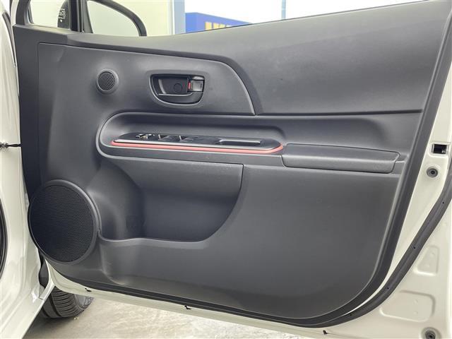 アクア S 衝突被害軽減ブレーキ 純正7インチナビ バックカメラ HIDライト オートマチックハイビーム ステアリングリモコン レーンディパーチャーアラート リモコンキー 横滑り防止装置 ビルトインETC 禁煙車(39枚目)