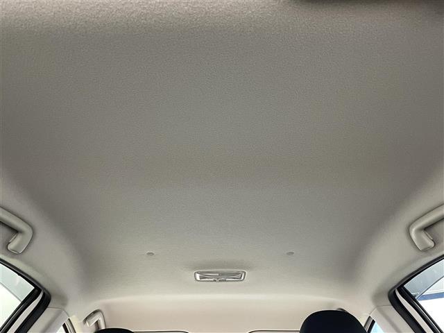 アクア S 衝突被害軽減ブレーキ 純正7インチナビ バックカメラ HIDライト オートマチックハイビーム ステアリングリモコン レーンディパーチャーアラート リモコンキー 横滑り防止装置 ビルトインETC 禁煙車(43枚目)