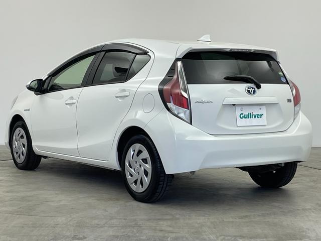 アクア S 衝突被害軽減ブレーキ 純正7インチナビ バックカメラ HIDライト オートマチックハイビーム ステアリングリモコン レーンディパーチャーアラート リモコンキー 横滑り防止装置 ビルトインETC 禁煙車(47枚目)