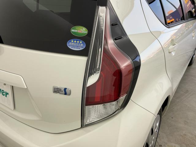 アクア S 衝突被害軽減ブレーキ 純正7インチナビ バックカメラ HIDライト オートマチックハイビーム ステアリングリモコン レーンディパーチャーアラート リモコンキー 横滑り防止装置 ビルトインETC 禁煙車(62枚目)