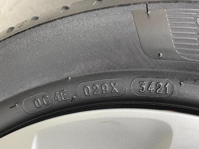 アクア S 衝突被害軽減ブレーキ 純正7インチナビ バックカメラ HIDライト オートマチックハイビーム ステアリングリモコン レーンディパーチャーアラート リモコンキー 横滑り防止装置 ビルトインETC 禁煙車(69枚目)