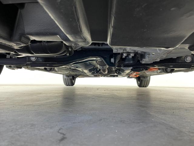 アクア S 衝突被害軽減ブレーキ 純正7インチナビ バックカメラ HIDライト オートマチックハイビーム ステアリングリモコン レーンディパーチャーアラート リモコンキー 横滑り防止装置 ビルトインETC 禁煙車(74枚目)