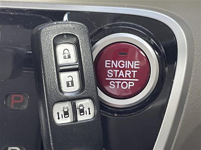 N-BOX G・Lパッケージ 衝突軽減ブレーキ 純正7インチナビ バックカメラ 両側パワースライドドア HIDオートライト ベンチシート 純正14インチAW ステアリングリモコン カーテンエアバッグ アイドリングストップ 禁煙車(13枚目)