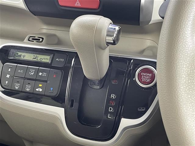 N-BOX G・Lパッケージ 衝突軽減ブレーキ 純正7インチナビ バックカメラ 両側パワースライドドア HIDオートライト ベンチシート 純正14インチAW ステアリングリモコン カーテンエアバッグ アイドリングストップ 禁煙車(27枚目)