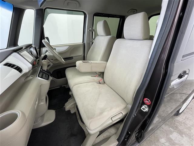 N-BOX G・Lパッケージ 衝突軽減ブレーキ 純正7インチナビ バックカメラ 両側パワースライドドア HIDオートライト ベンチシート 純正14インチAW ステアリングリモコン カーテンエアバッグ アイドリングストップ 禁煙車(33枚目)