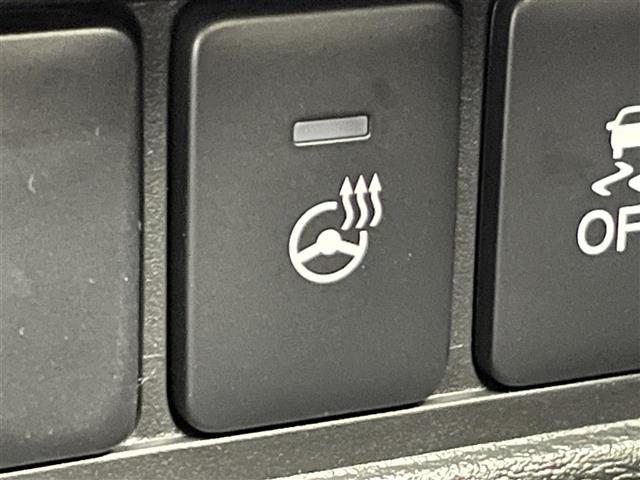 デリカD:5 ブラックエディション 登録済未使用車 フリップダウンモニター ALPINE11インチナビ アラウンドビューモニター 両側パワースライドドア パワーバックドア LED シートヒーター 純正18インチAW ステアリングリモコン(20枚目)