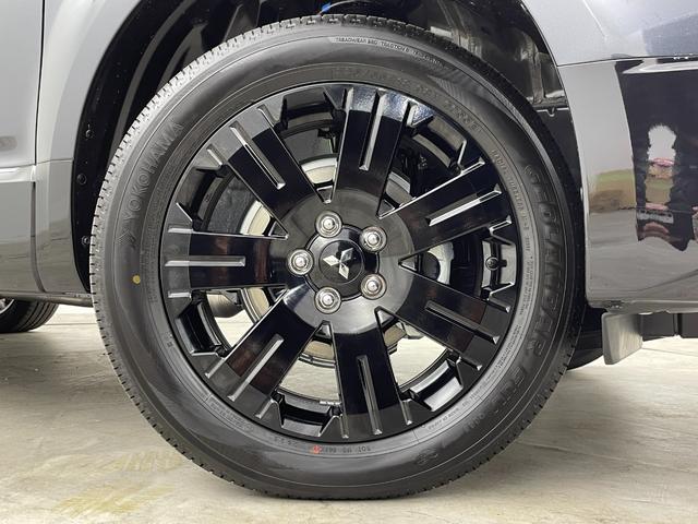 デリカD:5 ブラックエディション 登録済未使用車 フリップダウンモニター ALPINE11インチナビ アラウンドビューモニター 両側パワースライドドア パワーバックドア LED シートヒーター 純正18インチAW ステアリングリモコン(61枚目)