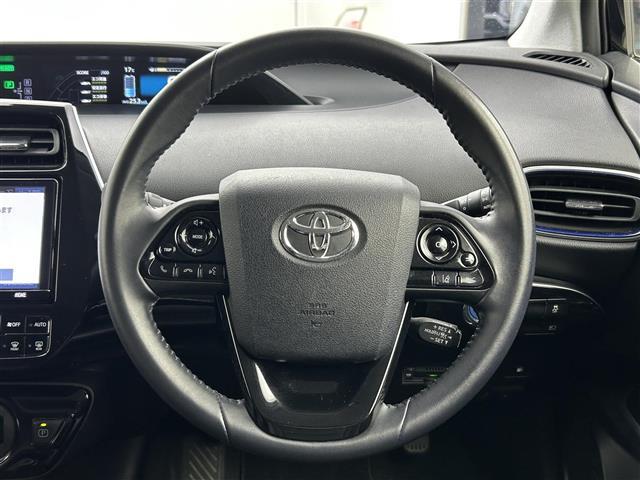 プリウス Sツーリングセレクション 純正9インチナビ バックカメラ レーダークルーズコントロール LED AHB シートヒーター 純正17インチAW ステアリングリモコン ドライブレコーダー ETC スマートキー クリアランスソナー(17枚目)