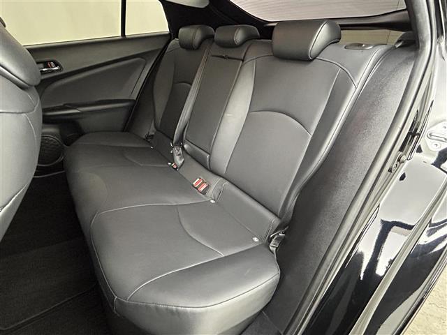 プリウス Sツーリングセレクション 純正9インチナビ バックカメラ レーダークルーズコントロール LED AHB シートヒーター 純正17インチAW ステアリングリモコン ドライブレコーダー ETC スマートキー クリアランスソナー(35枚目)