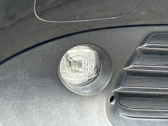 プリウス Sツーリングセレクション 純正9インチナビ バックカメラ レーダークルーズコントロール LED AHB シートヒーター 純正17インチAW ステアリングリモコン ドライブレコーダー ETC スマートキー クリアランスソナー(54枚目)