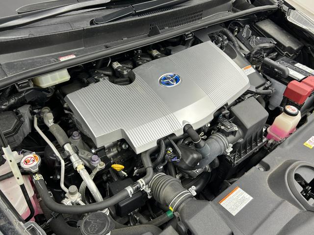 プリウス Sツーリングセレクション 純正9インチナビ バックカメラ レーダークルーズコントロール LED AHB シートヒーター 純正17インチAW ステアリングリモコン ドライブレコーダー ETC スマートキー クリアランスソナー(72枚目)
