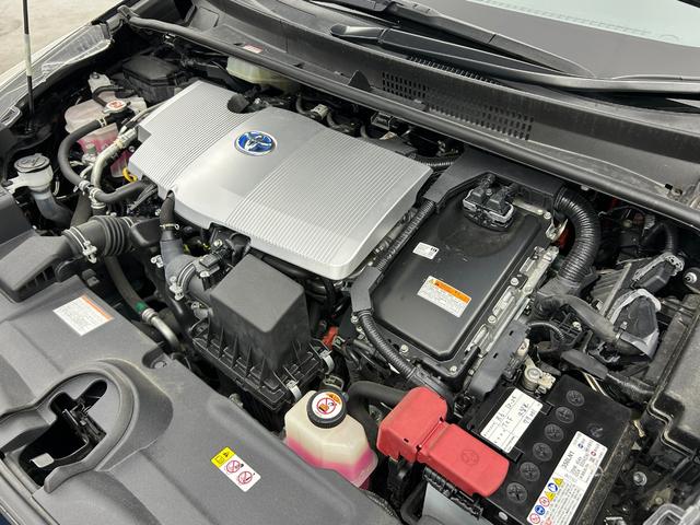 プリウス Sツーリングセレクション 純正9インチナビ バックカメラ レーダークルーズコントロール LED AHB シートヒーター 純正17インチAW ステアリングリモコン ドライブレコーダー ETC スマートキー クリアランスソナー(74枚目)