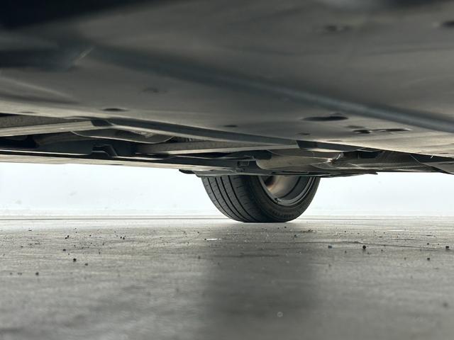 プリウス Sツーリングセレクション 純正9インチナビ バックカメラ レーダークルーズコントロール LED AHB シートヒーター 純正17インチAW ステアリングリモコン ドライブレコーダー ETC スマートキー クリアランスソナー(80枚目)