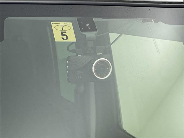 ハスラー Ｊスタイルターボ　社外７インチナビ　レーダークルーズコントロール　ＬＥＤ　ハイビームアシスト　シートヒーター　純正１５インチＡＷ　ステアリングリモコン　ドライブレコーダー　スマートキー　レーンキープアシスト　禁煙車（9枚目）