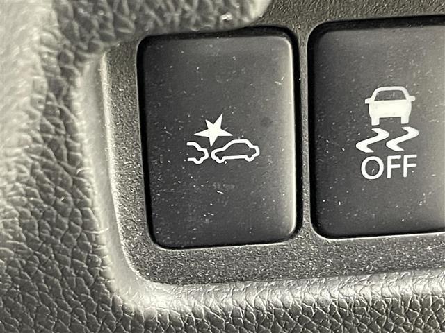 デイズルークス ハイウェイスター　Ｘ　７インチナビ　全方位カメラ　衝突軽減システム　パワースライドドア　アイドリングストップ　レーンアシスト　オートマチックハイビーム　横滑り防止　スマートキー　プッシュスタート　オートエアコン　禁煙車（11枚目）