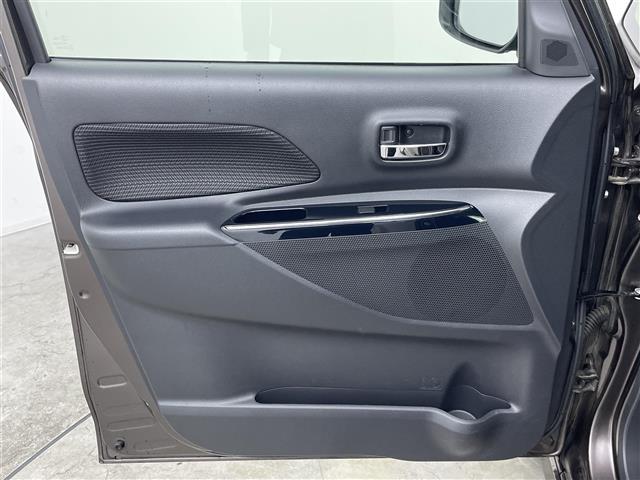 デイズルークス ハイウェイスター　Ｘ　７インチナビ　全方位カメラ　衝突軽減システム　パワースライドドア　アイドリングストップ　レーンアシスト　オートマチックハイビーム　横滑り防止　スマートキー　プッシュスタート　オートエアコン　禁煙車（38枚目）