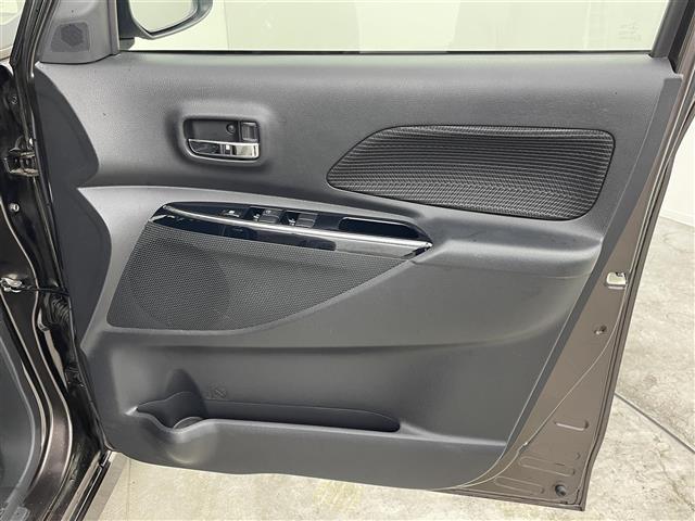 デイズルークス ハイウェイスター　Ｘ　７インチナビ　全方位カメラ　衝突軽減システム　パワースライドドア　アイドリングストップ　レーンアシスト　オートマチックハイビーム　横滑り防止　スマートキー　プッシュスタート　オートエアコン　禁煙車（39枚目）