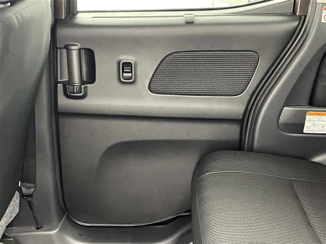 デイズルークス ハイウェイスター　Ｘ　７インチナビ　全方位カメラ　衝突軽減システム　パワースライドドア　アイドリングストップ　レーンアシスト　オートマチックハイビーム　横滑り防止　スマートキー　プッシュスタート　オートエアコン　禁煙車（41枚目）