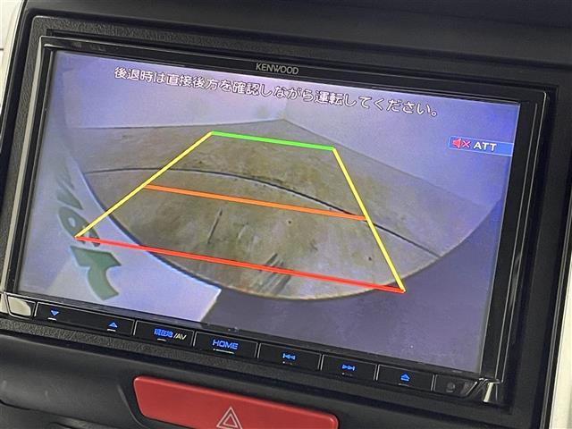 N-BOXカスタム G・ターボLパッケージ 社外ナビ バックカメラ 両側電動スライドドア 衝突被害軽減ブレーキ フルセグTV パドルシフト ビルトインETC クルーズコントロール オートライト ドライブレコーダー ステアリングリモコン(3枚目)