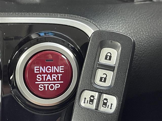 N-BOXカスタム G・ターボLパッケージ 社外ナビ バックカメラ 両側電動スライドドア 衝突被害軽減ブレーキ フルセグTV パドルシフト ビルトインETC クルーズコントロール オートライト ドライブレコーダー ステアリングリモコン(8枚目)