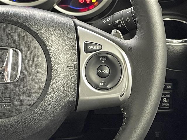 N-BOXカスタム G・ターボLパッケージ 社外ナビ バックカメラ 両側電動スライドドア 衝突被害軽減ブレーキ フルセグTV パドルシフト ビルトインETC クルーズコントロール オートライト ドライブレコーダー ステアリングリモコン(14枚目)