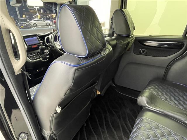 N-BOXカスタム G・ターボLパッケージ 社外ナビ バックカメラ 両側電動スライドドア 衝突被害軽減ブレーキ フルセグTV パドルシフト ビルトインETC クルーズコントロール オートライト ドライブレコーダー ステアリングリモコン(23枚目)