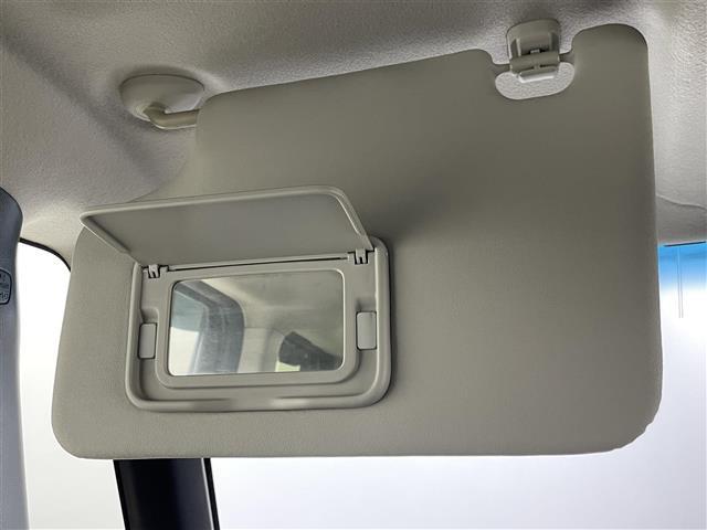 N-BOXカスタム G・ターボLパッケージ 社外ナビ バックカメラ 両側電動スライドドア 衝突被害軽減ブレーキ フルセグTV パドルシフト ビルトインETC クルーズコントロール オートライト ドライブレコーダー ステアリングリモコン(26枚目)