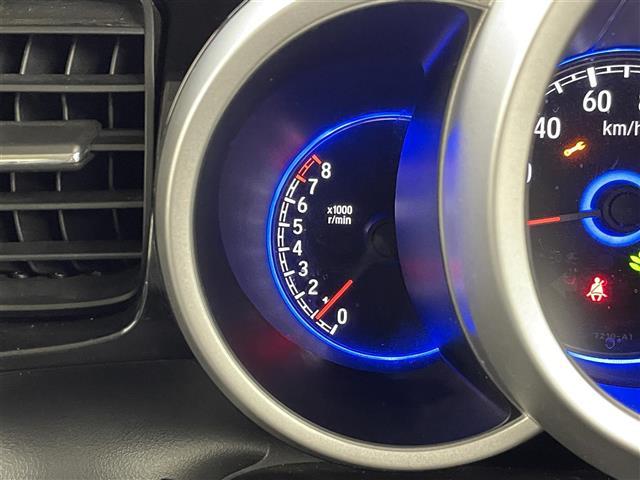 N-BOXカスタム G・ターボLパッケージ 社外ナビ バックカメラ 両側電動スライドドア 衝突被害軽減ブレーキ フルセグTV パドルシフト ビルトインETC クルーズコントロール オートライト ドライブレコーダー ステアリングリモコン(29枚目)