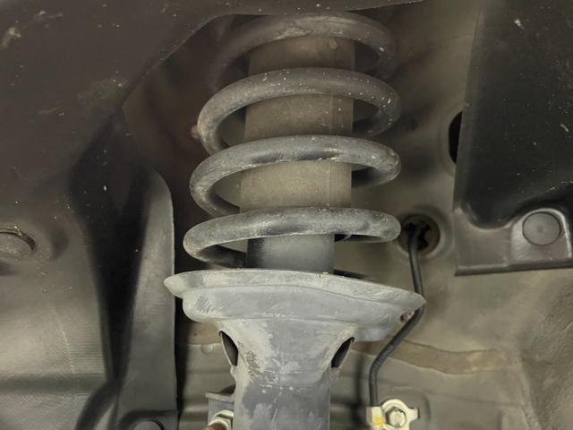 N-BOXカスタム G・ターボLパッケージ 社外ナビ バックカメラ 両側電動スライドドア 衝突被害軽減ブレーキ フルセグTV パドルシフト ビルトインETC クルーズコントロール オートライト ドライブレコーダー ステアリングリモコン(70枚目)