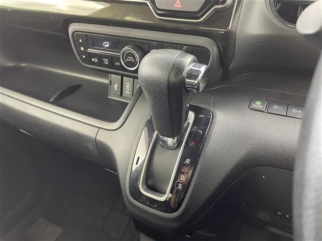 N-BOXカスタム G・Lターボホンダセンシング 両側パワースライドドア 純正ギャザーズナビ バックカメラ ハーフレザーシート シートヒーター ドライブレコーダー ビルトインETC LEDヘッドライト スマートキー 外AW冬タイヤ車載 4WD ターボ(18枚目)