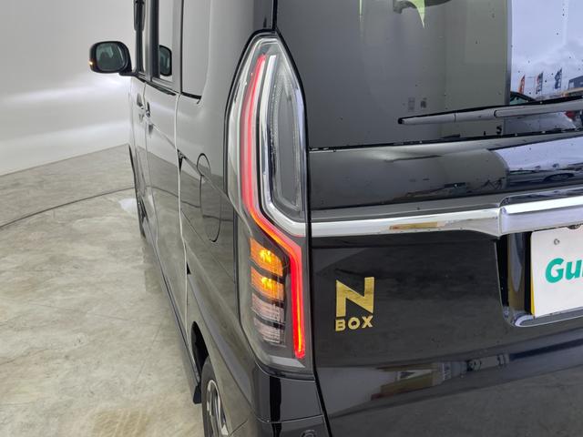 N-BOXカスタム G・Lターボホンダセンシング 両側パワースライドドア 純正ギャザーズナビ バックカメラ ハーフレザーシート シートヒーター ドライブレコーダー ビルトインETC LEDヘッドライト スマートキー 外AW冬タイヤ車載 4WD ターボ(62枚目)