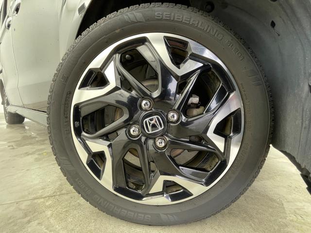 N-BOXカスタム G・Lターボホンダセンシング 両側パワースライドドア 純正ギャザーズナビ バックカメラ ハーフレザーシート シートヒーター ドライブレコーダー ビルトインETC LEDヘッドライト スマートキー 外AW冬タイヤ車載 4WD ターボ(65枚目)