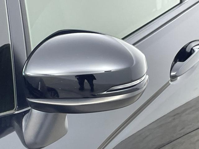 フィットハイブリッド Sパッケージ 純正7インチナビ クルーズコントロール LEDライト 純正16インチアルミホイール ステアリングリモコン パドルシフト アイドリングストップ 横滑り防止装置 オートエアコン スマートキー 禁煙車(61枚目)