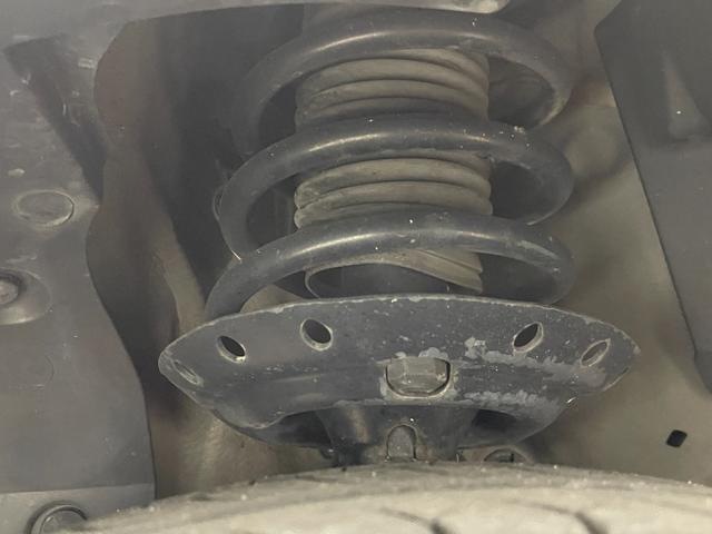 フィットハイブリッド Sパッケージ 純正7インチナビ クルーズコントロール LEDライト 純正16インチアルミホイール ステアリングリモコン パドルシフト アイドリングストップ 横滑り防止装置 オートエアコン スマートキー 禁煙車(72枚目)