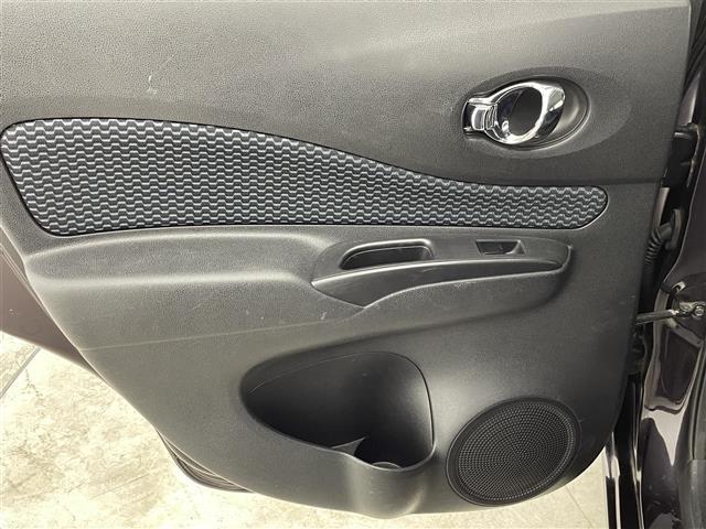 ノート Ｘ　ＤＩＧ－Ｓ　純正７インチナビ　バックカメラ　ヘッドライトレベライザー　純正１４インチアルミホイール　オートエアコン　横滑り防止装置　盗難防止装置　スマートキー　プッシュスタート　ＥＴＣ　アイドリングストップ　禁煙（38枚目）