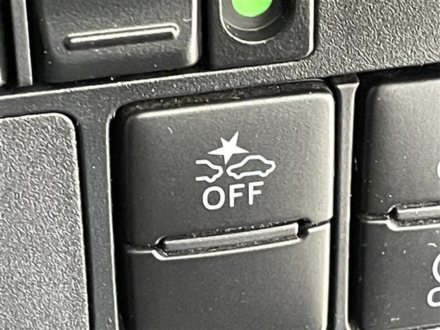 ルーミー カスタムG-T 純正7インチナビ 全方位カメラ 衝突軽減システム クルーズコントロール 横滑り防止 レーンアシスト LEDライト フォグライト スマートキー プッシュスタート 純正アルミホイール 禁煙車(10枚目)