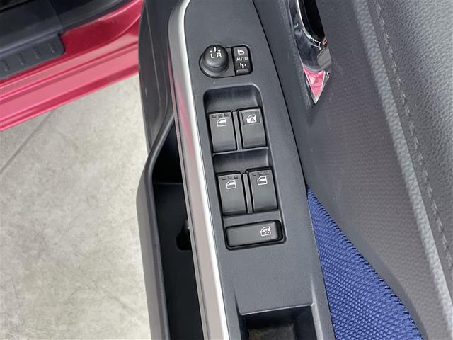 ルーミー カスタムG-T 純正7インチナビ 全方位カメラ 衝突軽減システム クルーズコントロール 横滑り防止 レーンアシスト LEDライト フォグライト スマートキー プッシュスタート 純正アルミホイール 禁煙車(21枚目)