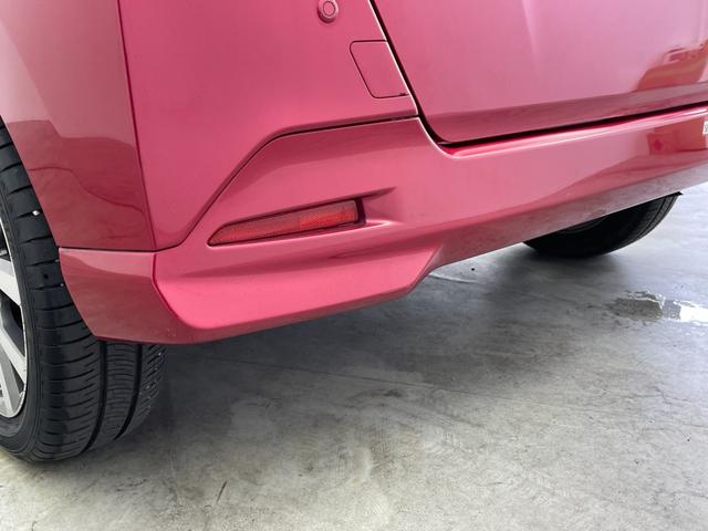 ルーミー カスタムG-T 純正7インチナビ 全方位カメラ 衝突軽減システム クルーズコントロール 横滑り防止 レーンアシスト LEDライト フォグライト スマートキー プッシュスタート 純正アルミホイール 禁煙車(64枚目)