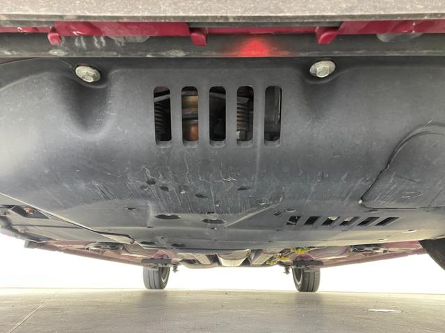 ルーミー カスタムG-T 純正7インチナビ 全方位カメラ 衝突軽減システム クルーズコントロール 横滑り防止 レーンアシスト LEDライト フォグライト スマートキー プッシュスタート 純正アルミホイール 禁煙車(75枚目)