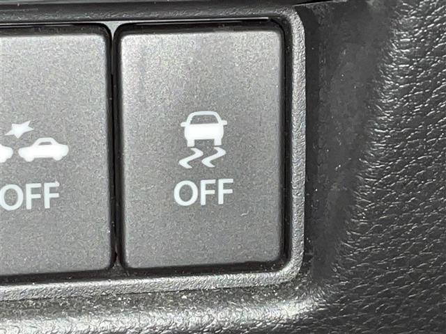 スペーシアカスタム ハイブリッドXSターボ 純正8インチナビ 全方位カメラ 両側パワースライドドア 衝突軽減 アダプティブクルーズコントロール レーンアシスト オートマチックハイビーム スマートキー プッシュスタート 横滑り防止 禁煙車(9枚目)