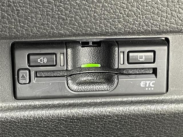 スペーシアカスタム ハイブリッドXSターボ 純正8インチナビ 全方位カメラ 両側パワースライドドア 衝突軽減 アダプティブクルーズコントロール レーンアシスト オートマチックハイビーム スマートキー プッシュスタート 横滑り防止 禁煙車(15枚目)