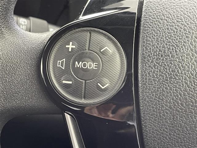 アクア S 社外7インチナビ バックカメラ LEDライト ヘッドライトレベライザー ステアリングリモコン スマートキー プッシュスタート ドライブレコーダー ETC 電動格納ミラー 横滑り防止装置 禁煙車(6枚目)