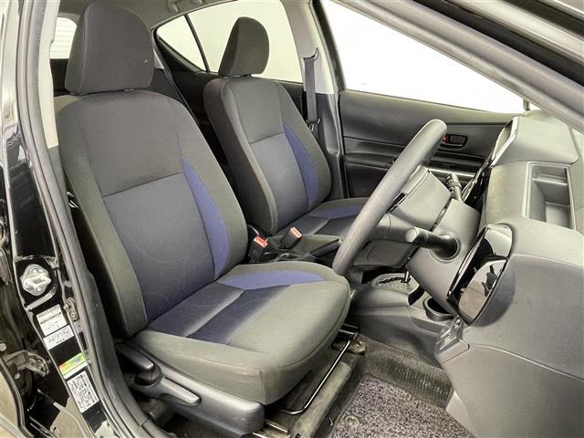 アクア S 社外7インチナビ バックカメラ LEDライト ヘッドライトレベライザー ステアリングリモコン スマートキー プッシュスタート ドライブレコーダー ETC 電動格納ミラー 横滑り防止装置 禁煙車(16枚目)