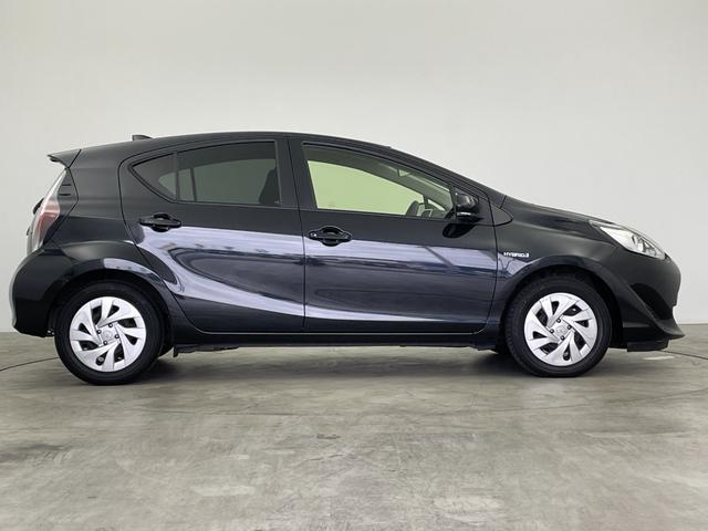 アクア S 社外7インチナビ バックカメラ LEDライト ヘッドライトレベライザー ステアリングリモコン スマートキー プッシュスタート ドライブレコーダー ETC 電動格納ミラー 横滑り防止装置 禁煙車(50枚目)