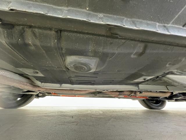 アクア S 社外7インチナビ バックカメラ LEDライト ヘッドライトレベライザー ステアリングリモコン スマートキー プッシュスタート ドライブレコーダー ETC 電動格納ミラー 横滑り防止装置 禁煙車(73枚目)