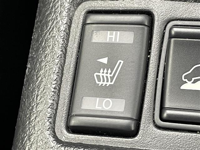 エクストレイル 20Xt エマージェンシーブレーキパッケージ 純正ナビ アラウンドビューモニター レーダークルーズコントロール パワーバックドア LEDライト シートヒーター 純正17インチAW ステアリングリモコン デジタルインナーミラー スマートキー 禁煙車(8枚目)