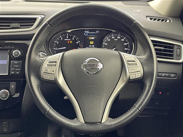 エクストレイル 20Xt エマージェンシーブレーキパッケージ 純正ナビ アラウンドビューモニター レーダークルーズコントロール パワーバックドア LEDライト シートヒーター 純正17インチAW ステアリングリモコン デジタルインナーミラー スマートキー 禁煙車(9枚目)